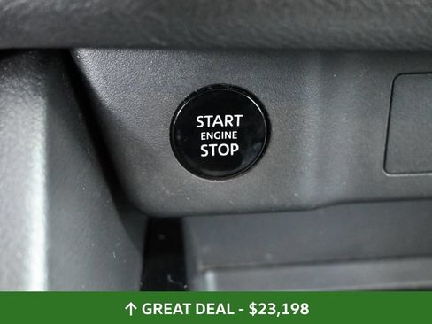Used 2025 Nissan Rogue SV AWD/4WD image 37