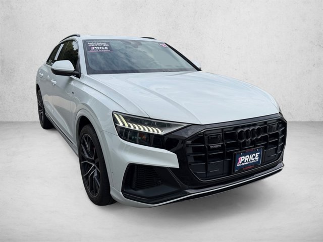 Used 2021 Audi Q8 Prestige w/ Prestige Package AWD/4WD image 3