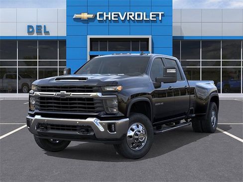 New 2026 Chevrolet Silverado 3500 LT w/ Safety Package image 6