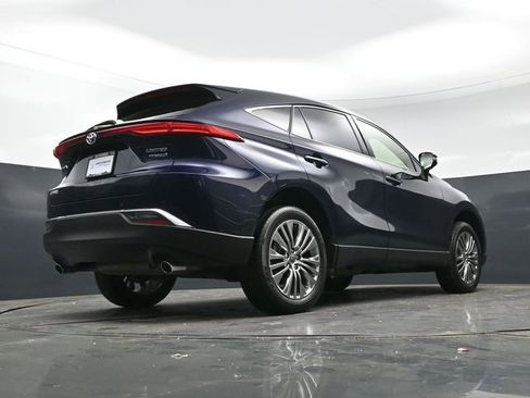 Used 2022 Toyota Venza Limited w/ Advanced Technology Package image 34