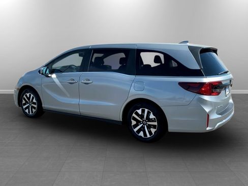 Used 2025 Honda Odyssey EX-L image 5