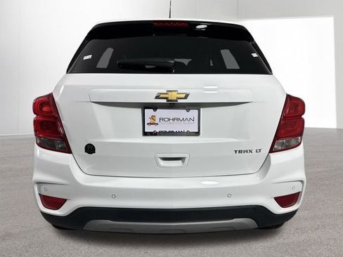 Used 2017 Chevrolet Trax LT w/ Driver Confidence Package image 32