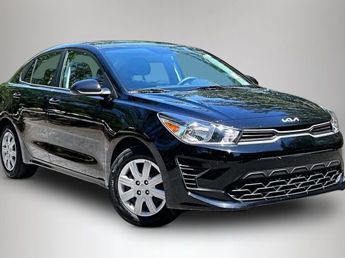 Used 2023 Kia Rio LX FWD image 2