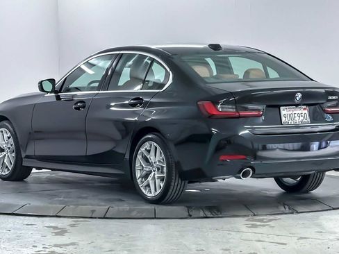 Used 2025 BMW 330i Sedan w/ Convenience Package image 6