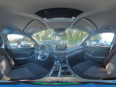 Used 2025 Nissan Sentra SV FWD image 41