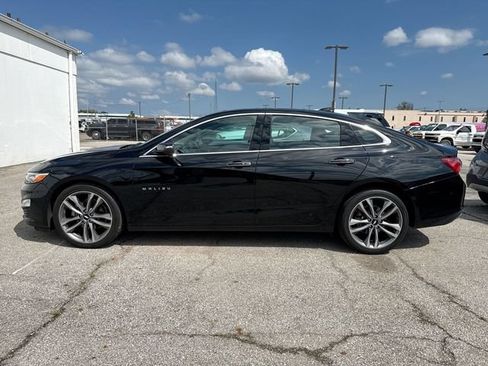 Used 2020 Chevrolet Malibu Premier FWD image 2