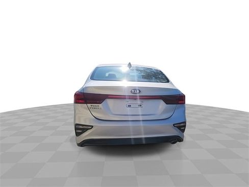 Used 2019 Kia Forte LXS image 7