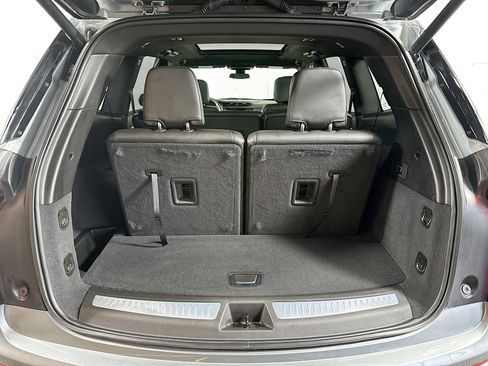 Used 2024 Cadillac XT6 Luxury AWD/4WD image 26