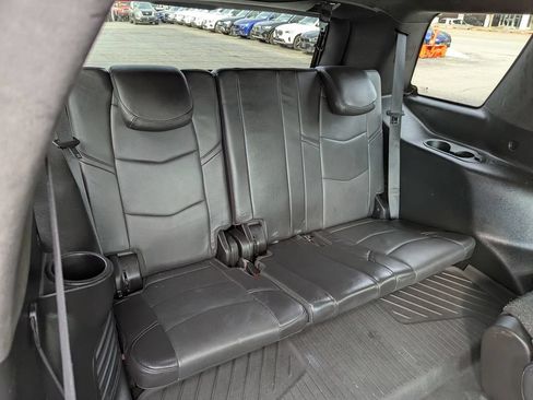 Used 2020 Cadillac Escalade Platinum AWD/4WD image 48