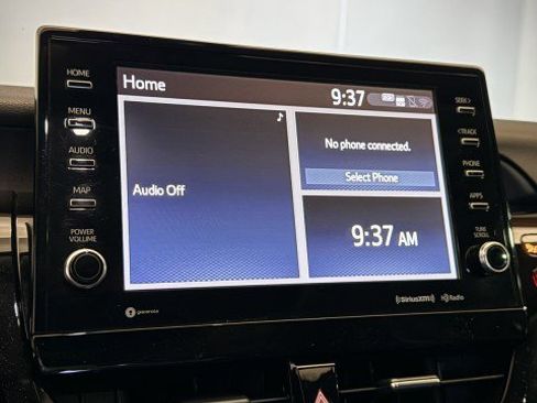 Used 2021 Toyota Camry XSE FWD image 10