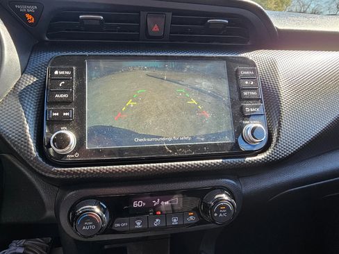 Used 2021 Nissan Kicks SV image 31