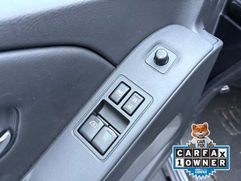 Certified 2025 Nissan Frontier SV image 24