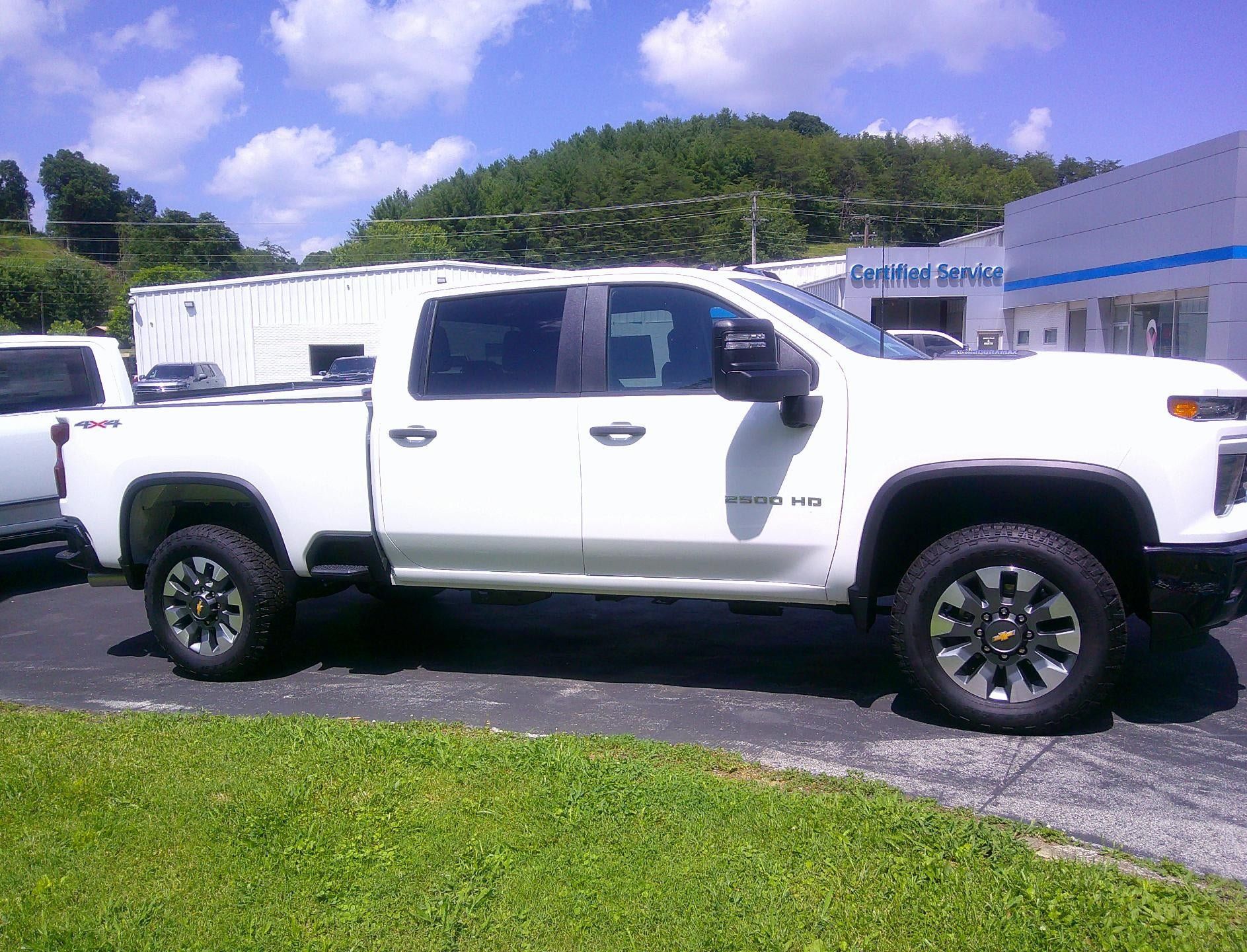 New 2025 Chevrolet Silverado 2500 Custom w/ Custom Value Package AWD/4WD image 5