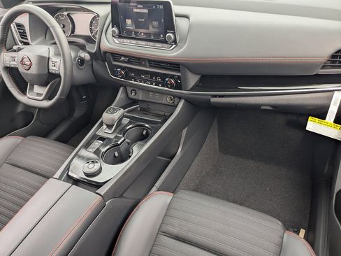 New 2026 Nissan Rogue Rock Creek image 30