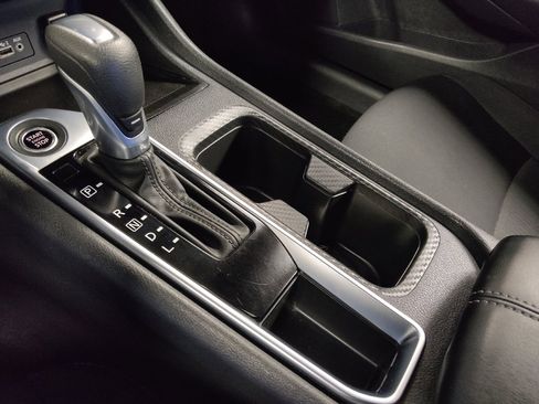 Used 2025 Nissan Sentra SV FWD image 26