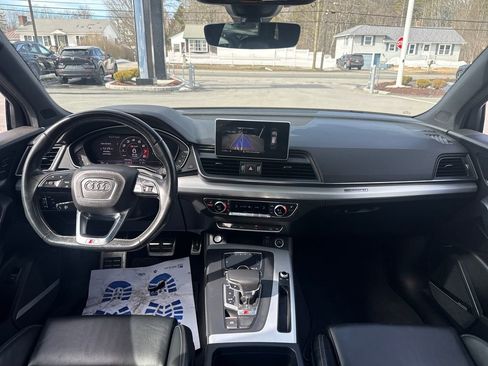 Used 2018 Audi SQ5 Premium Plus w/ S Sport Package image 17