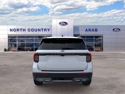 New 2026 Ford Explorer Active w/ Active Comfort Package RWD image 5