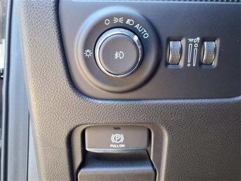 New 2025 Jeep Wagoneer Series II image 21