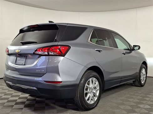 Used 2023 Chevrolet Equinox LT image 9