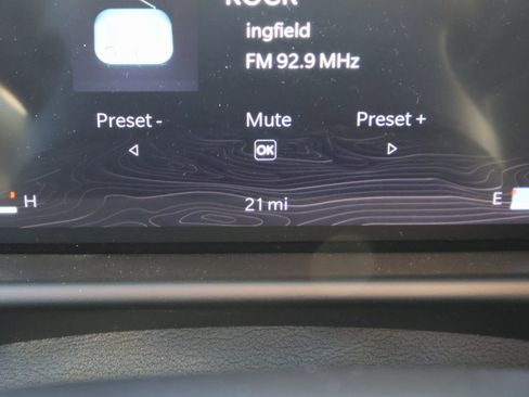 New 2025 Jeep Wagoneer L Series II image 32