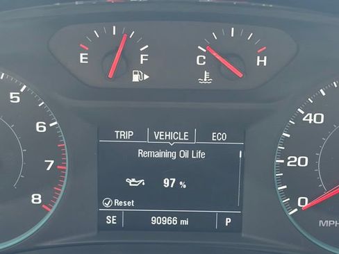 Used 2024 Chevrolet Malibu LS FWD image 17