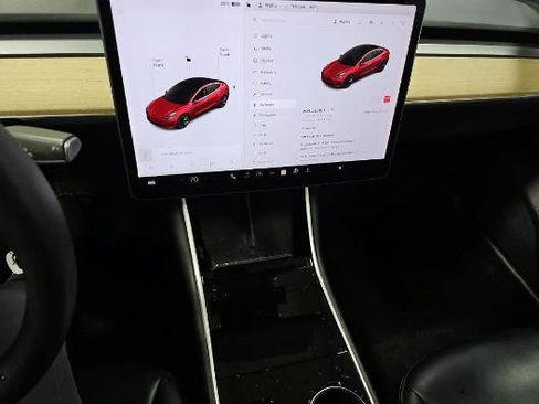 Used 2020 Tesla Model 3 Long Range AWD/4WD image 17
