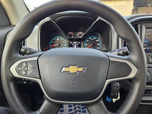 Used 2021 Chevrolet Colorado W/T w/ WT Convenience Package image 18