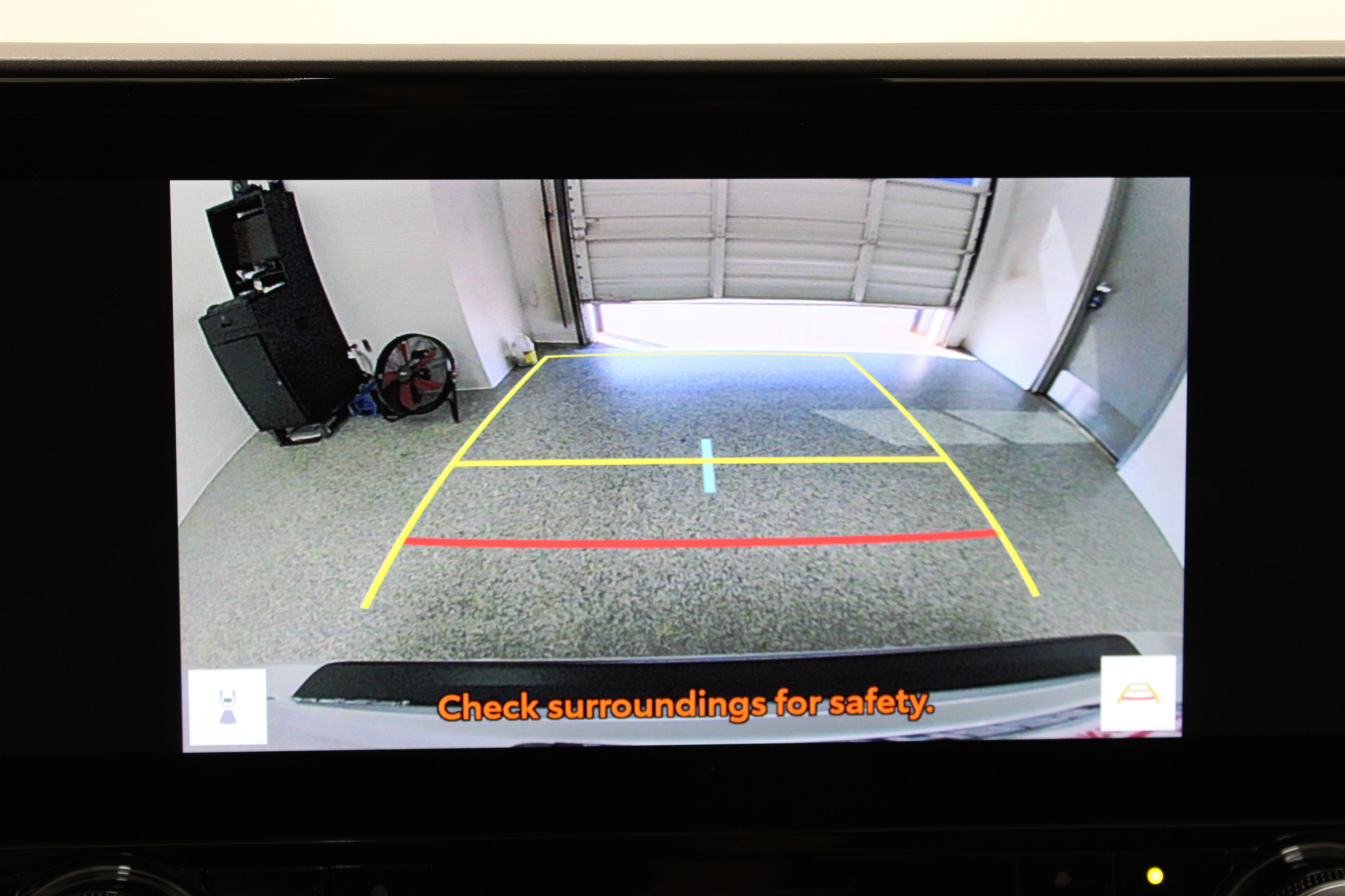 Used 2026 Toyota Highlander Limited AWD/4WD image 21