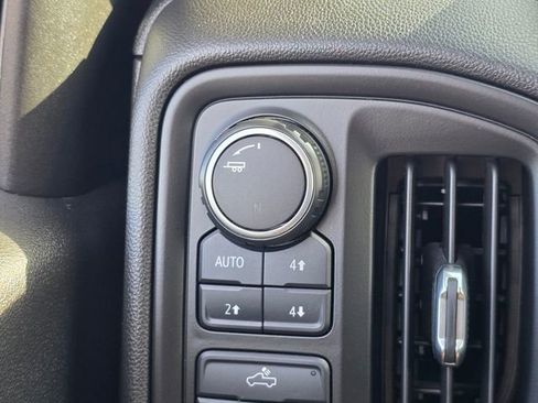 Used 2019 Chevrolet Silverado 1500 Custom Trail Boss w/ Custom Convenience Package image 41