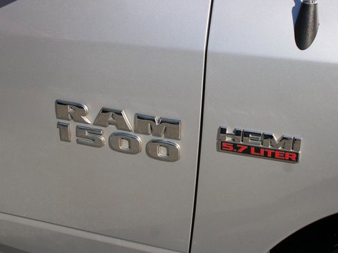 Used 2014 RAM 1500 Sport image 45