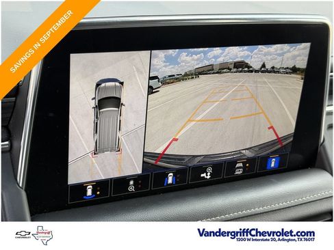 Used 2021 GMC Yukon XL SLT w/ SLT Premium Package RWD image 16