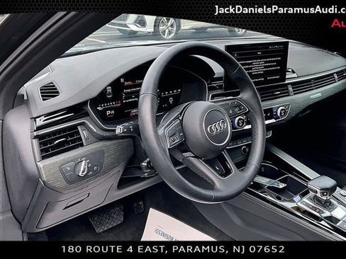 Used 2022 Audi A4 2.0T Premium Plus w/ Premium Plus Package image 11