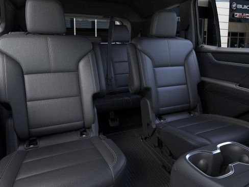 New 2026 GMC Acadia Elevation w/ Elevation Premium Package AWD/4WD image 17