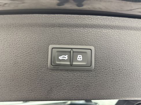Used 2024 Audi Q5 2.0T Premium Plus AWD/4WD image 29