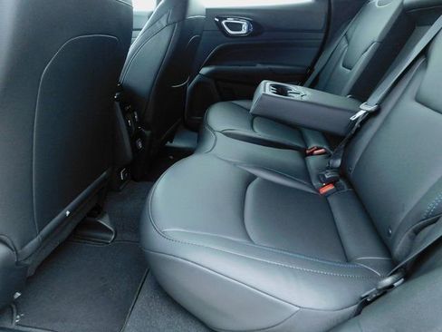 New 2026 Jeep Compass Limited image 20