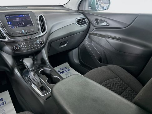 Used 2024 Chevrolet Equinox LT w/ LPO, Floor Liner Package FWD image 21