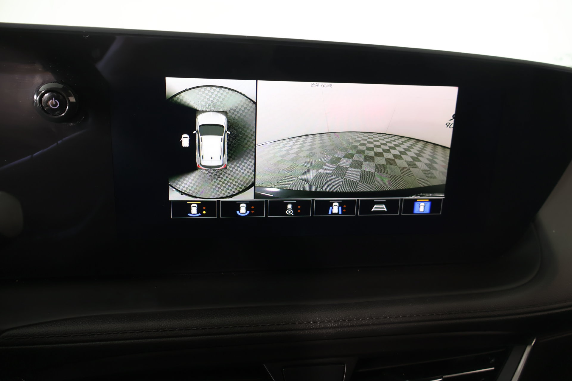 Used 2026 Buick Encore GX Sport Touring w/ Advanced Technology Package AWD/4WD image 6