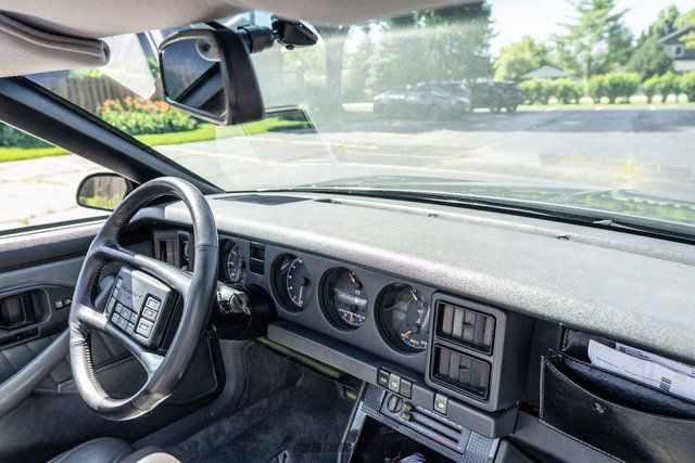 Used 1989 Pontiac Firebird Trans Am RWD image 81