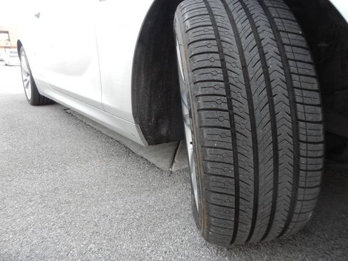 Used 2012 BMW 640i Convertible RWD image 21