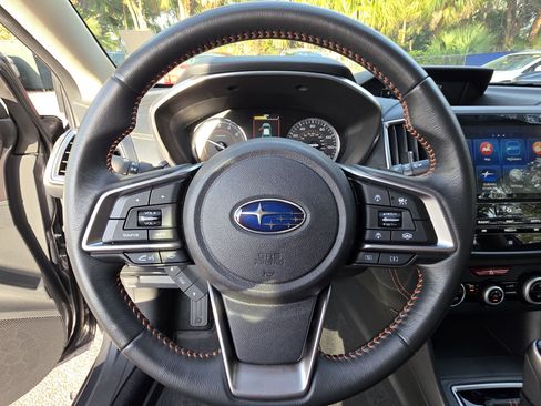 Certified 2022 Subaru Crosstrek 2.5i Limited w/ Moonroof Package 2 image 26