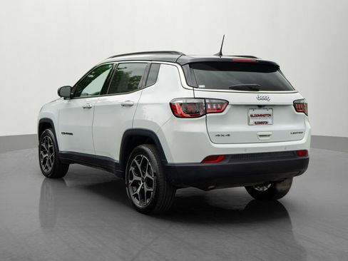 Used 2025 Jeep Compass Limited AWD/4WD image 5