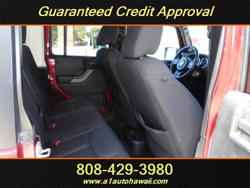 Used 2013 Jeep Wrangler Unlimited Sport AWD/4WD image 8