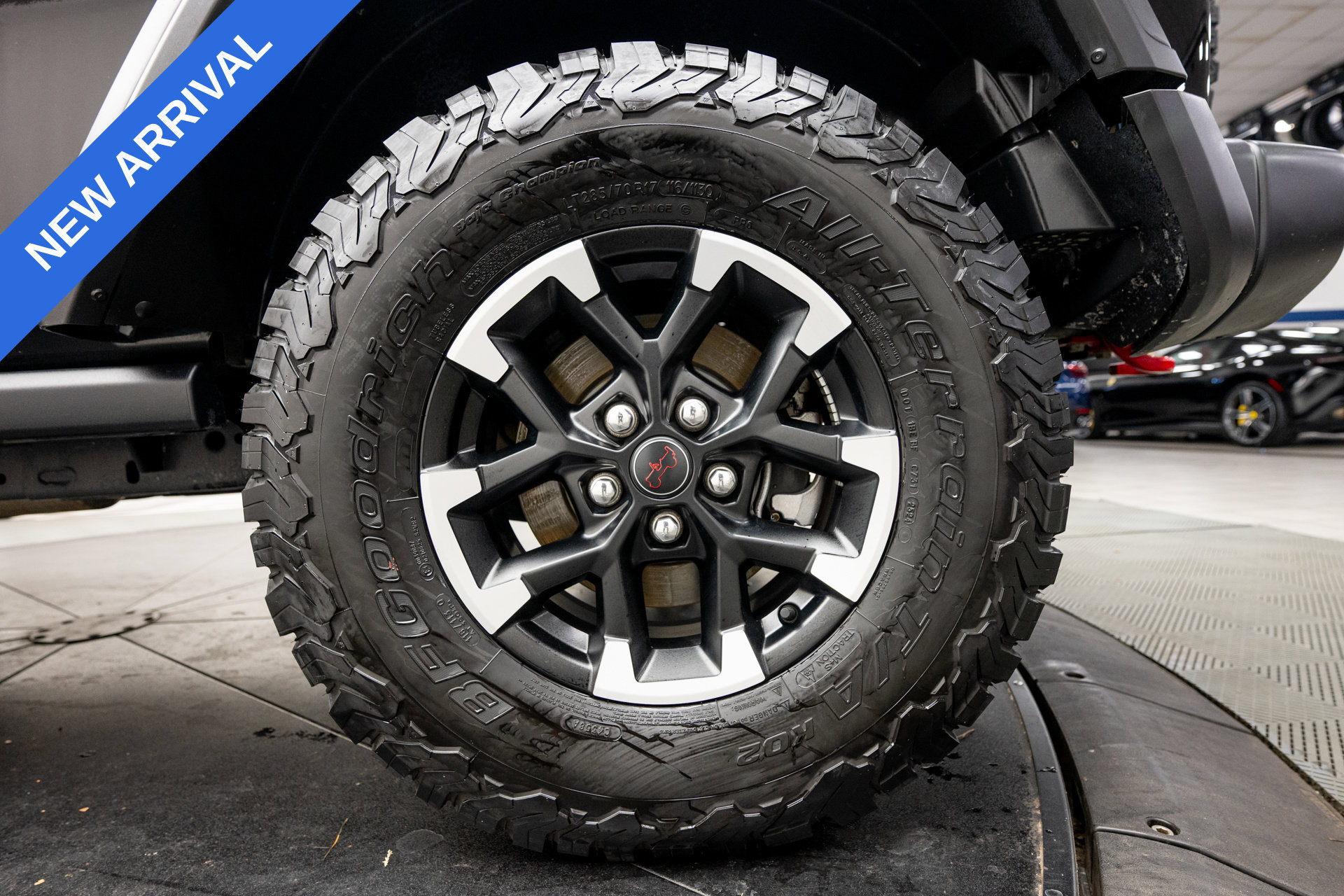 Used 2025 Jeep Wrangler Unlimited Rubicon AWD/4WD image 19