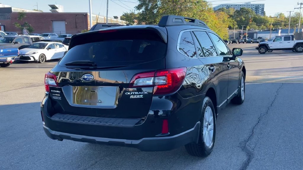 Used 2015 Subaru Outback 2.5i Premium AWD/4WD image 5