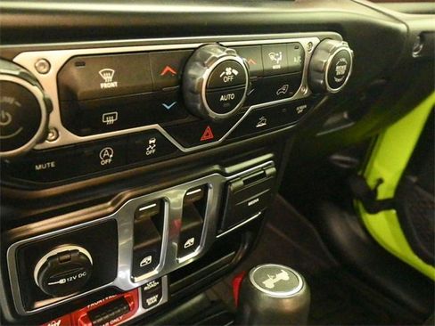 Used 2021 Jeep Wrangler Rubicon image 14