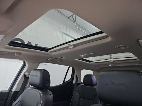 Used 2020 GMC Acadia Denali w/ Trailering Package AWD/4WD image 21