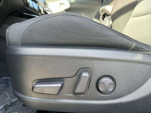 Used 2025 Kia Soul S FWD image 14