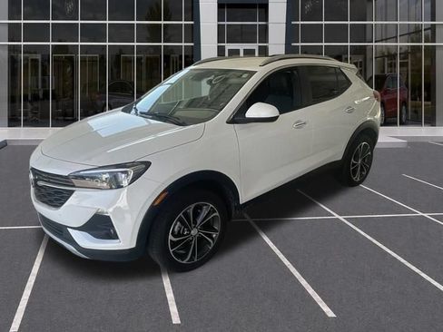 Used 2023 Buick Encore GX Select AWD/4WD image 3