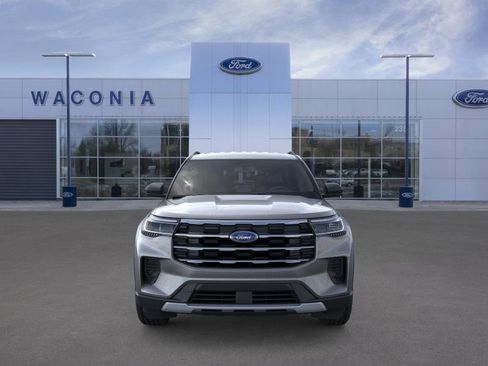 New 2026 Ford Explorer Active AWD/4WD image 6