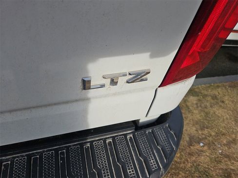 Used 2020 Chevrolet Silverado 2500 LTZ image 4